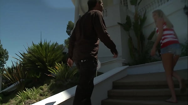 Brynn Tyler Gets An Epic Fucking And A Cum Facial