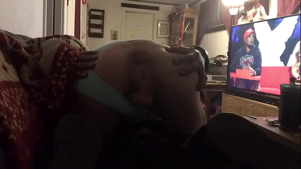 thumb blanket humping