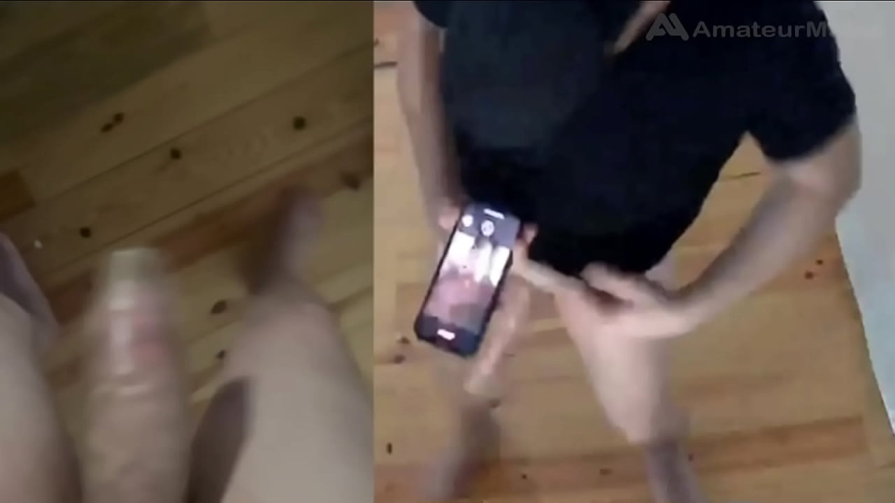 Compañeros de piso amateurs se graban aceptando retos propuestos por un seguidor - PARTE 1 = primer reto - GRATIS
                    amateur homemade solo POV legs voyeur t shirt exhibitionist redheads peeping barefoot indoor big cock roommate filming sex toy circumcised bwc young man fat dick solo boys cock play white skin guy next door gay encouragement pale white skin jerk buddies muchos negros