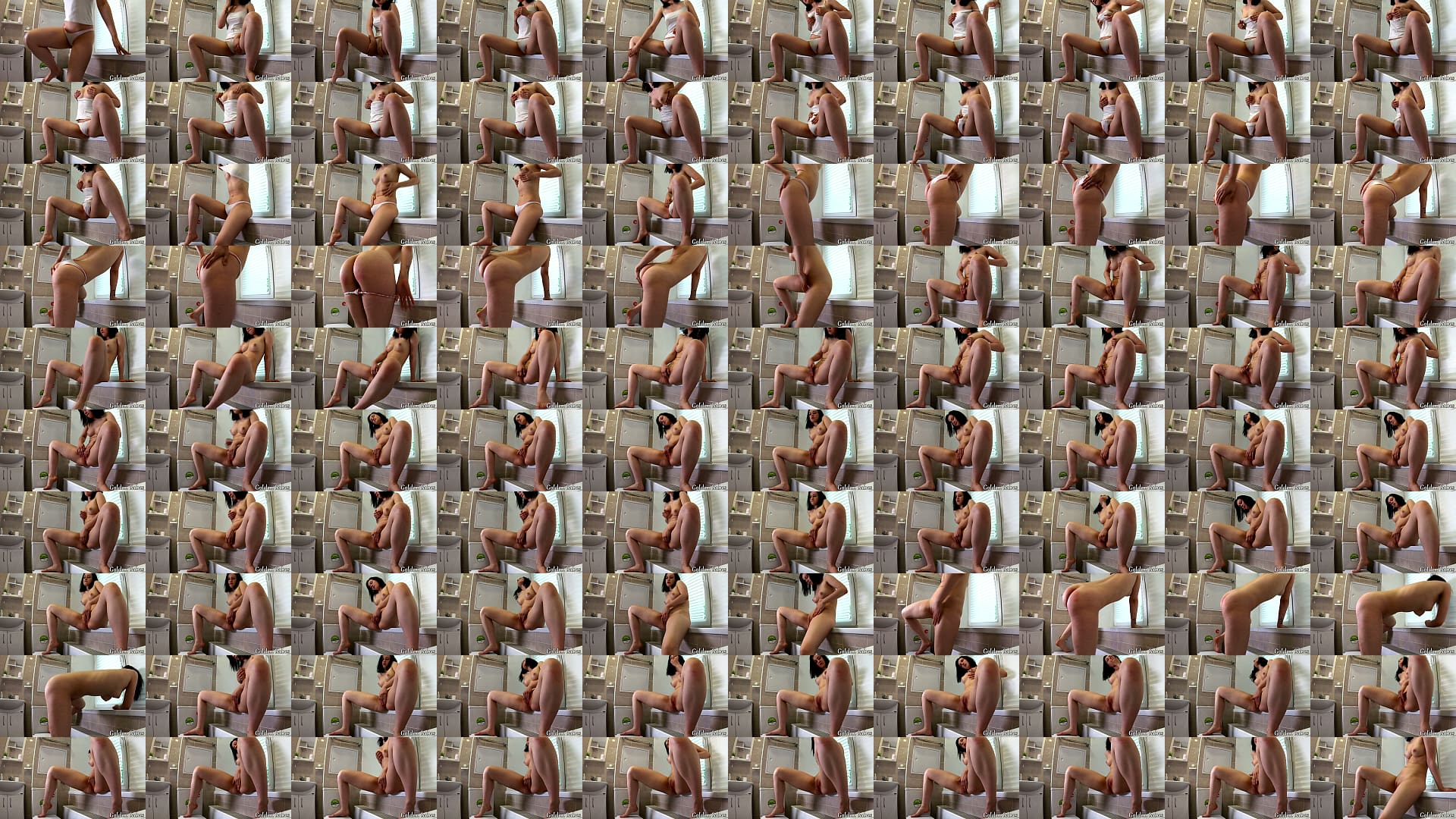My first masturbation video. Do not judge strictly 预览图