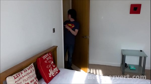 Poppy McGuire Blowjob lunch break