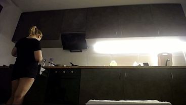 Masturbating while cooking