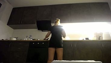Masturbating while cooking