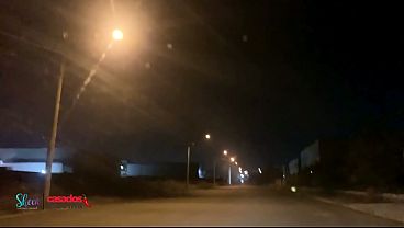 Cuhpando o Corno enquanto dirige