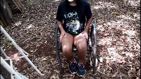 Vagabunda Emo Estava Com Depre Levei Pro Mato Pra Foder Sua Bunda Nova