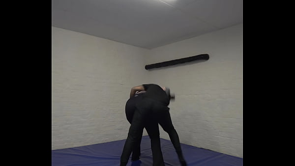 HAPPY KINKMAS EVE DAY 24 LESBIAN WRESTLING