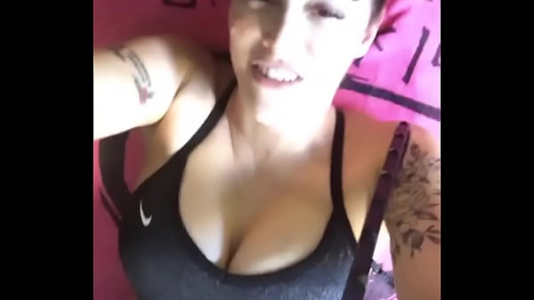 thumb busty connie