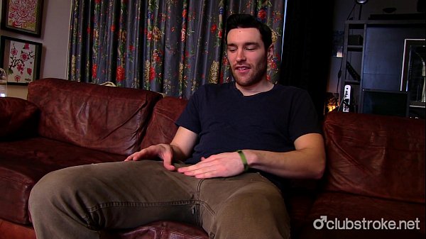 Download Video - Handsome Straight Guy Tommy Masturbating