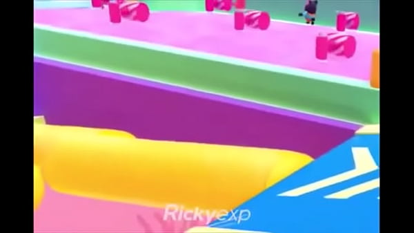pirate gets his ass beat on fall guys