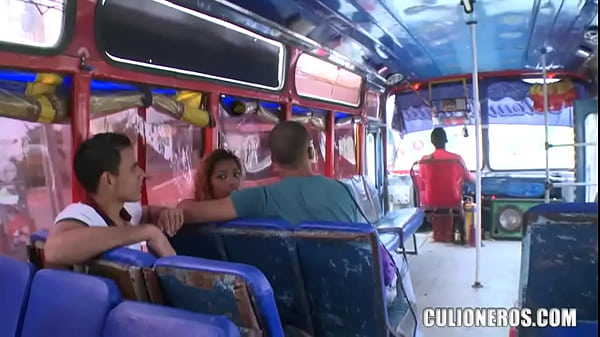 Colombian teen fucks on the bus