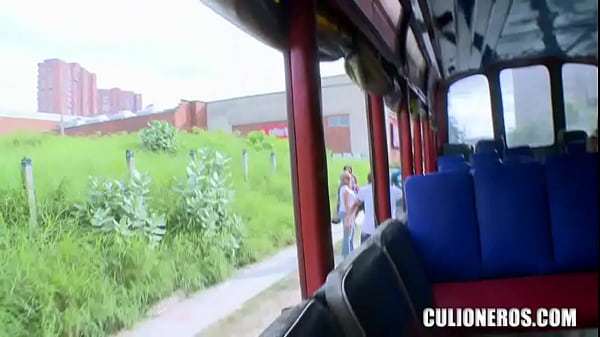 Colombian teen fucks on the bus