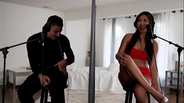 BUSTY ASIAN QUEEN Nicole Doshi Gets Intimate With Hot Guy Victor Ray