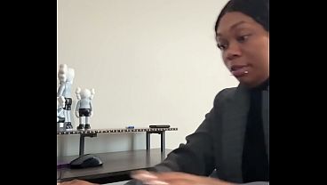 Curvy Redheads Siri & Lily Cade Finger Fuck & Eat Each Other's Cunts!