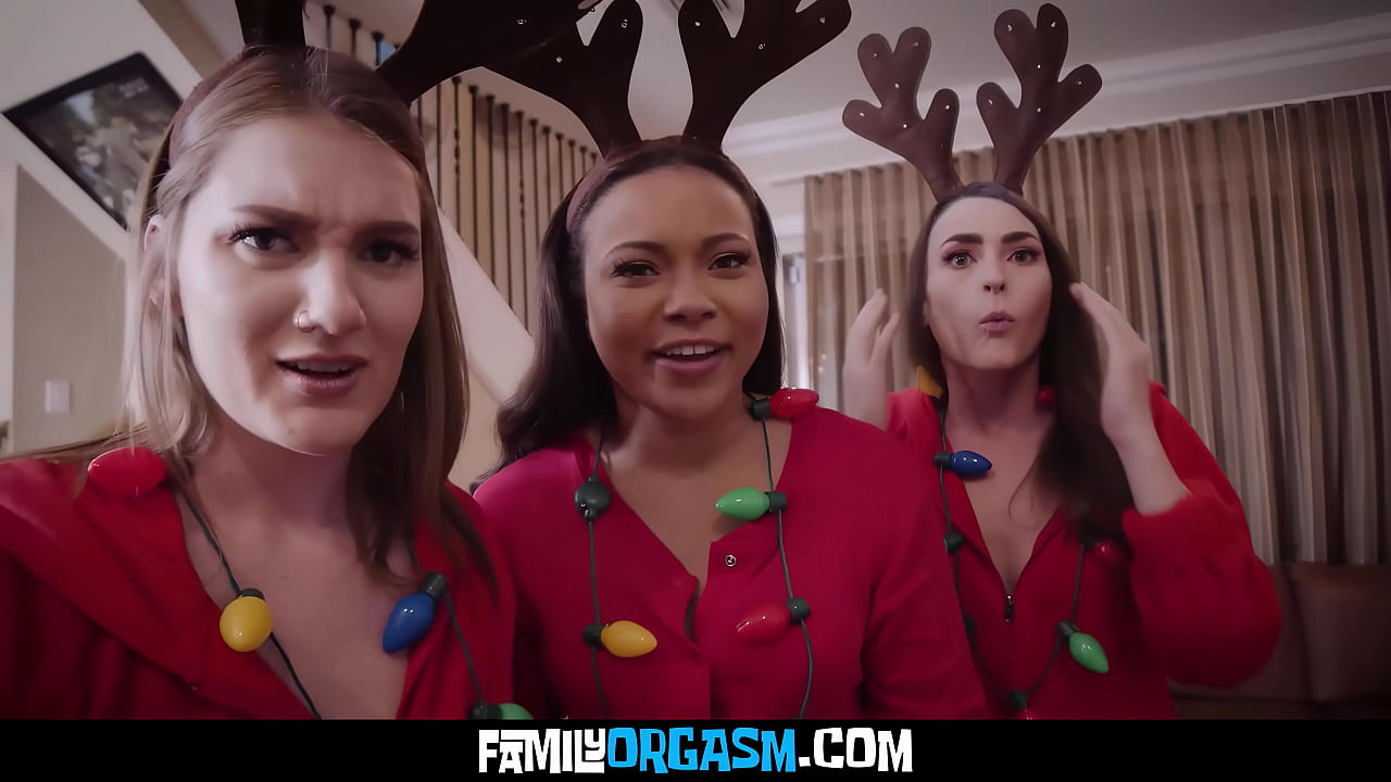 familyorgasm - Lindas hermanastras en pijama escarlata pillan a su hermanastro en la noche de Navidad
                      doggystyle redhead ebony foursome hardsex orgy xmas caught big tits fffm christmas bareback bounce bubble ass step family foster family fuck muchos negros