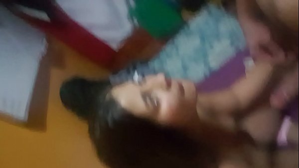 Download Video - Acabada en la boca venezolana en chile