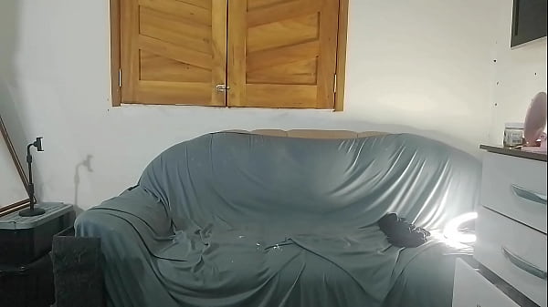 conserto na casa e gravou escondido com uma c&acirc;mera.