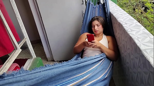 Teen Ivy Winters texts her uncle to come over and fuck her 4K