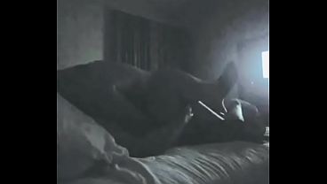 Pongo Una Camara y veo como se follan ami esposa