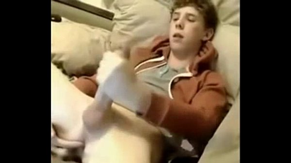 Download Video - Sexy boy jerks off huge cock while fingering his ass