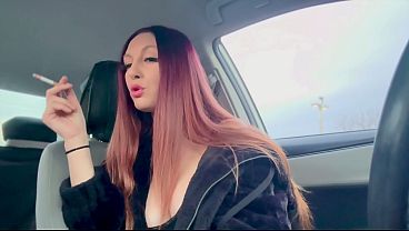 Italian Artemisia Love Hot Solo Smoking Sesh outside