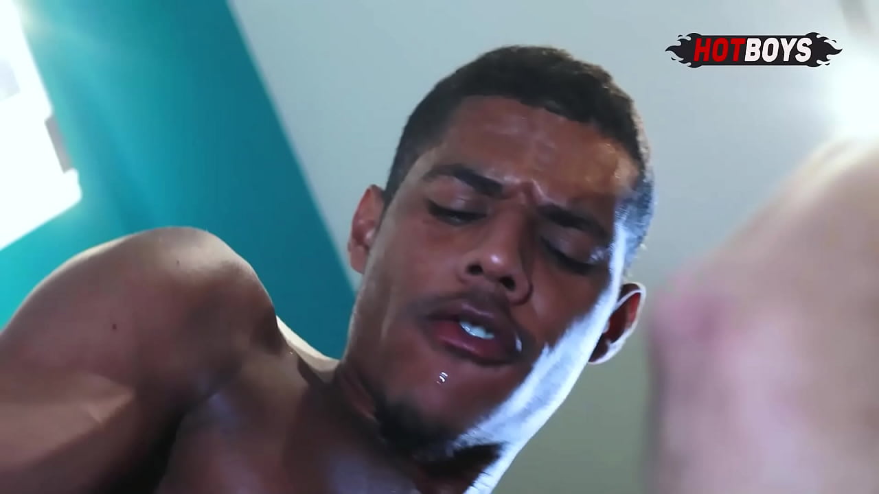 ¡Dándole mi culo al vecino!
                    anal fuck POV big ass big cock big dick anal sex gay amateur gay blowjob gay sex gay anal gay porn muchos negros