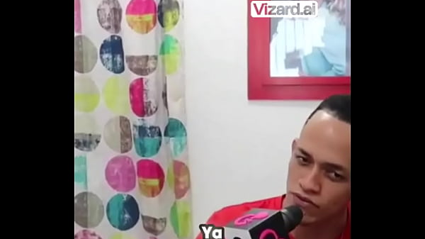 La satisfacción del cliente en la barbería #historia #elchicletv #comunidad #atrevidoypegajoso #familia #talento #arte ...