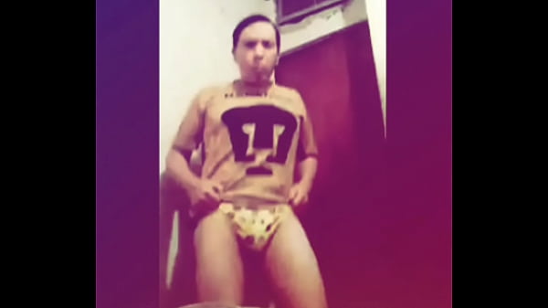 Download Video - Men dancing in bikini