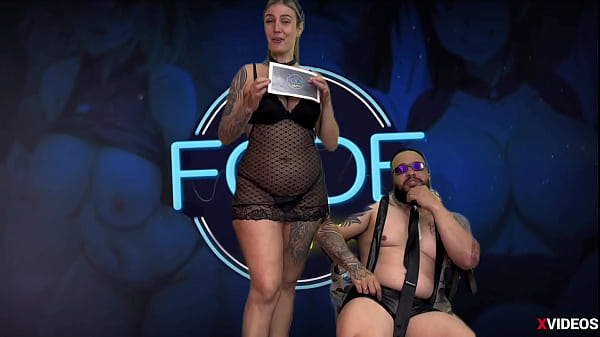 Debuting in the fuck with a couple dna the young Grazi Sabbath! The naughty girl is very naughty and wanted to be fucked right away full of fire!