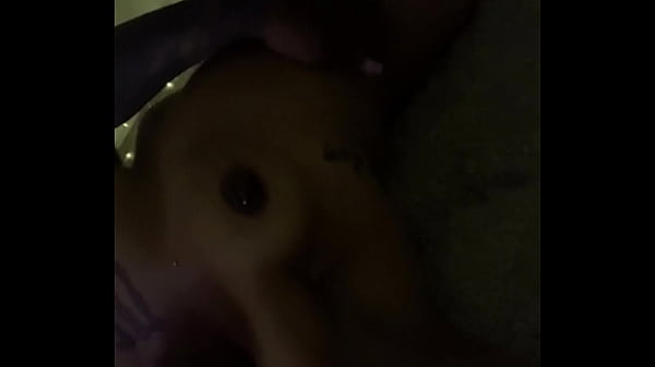 Bobbi Jo88 worshipping muscles