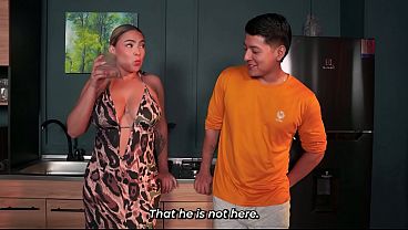 House to itself! Jerk fucks his roommate's girlfriend! - Horvex & Daniela Gomez