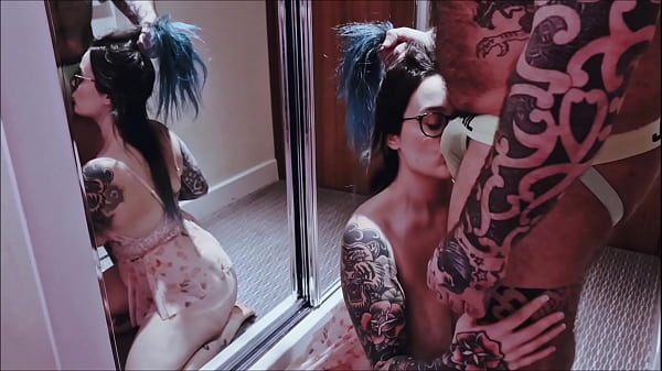 Deep throating Slut ElizabethHunny Takes on this Thick Cock