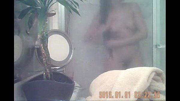 Spying Girl Singing in Shower, Free Teen Porn 4e: