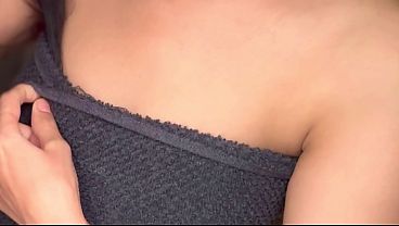 While delivering the goods, the boy saw the naked boobs of a horny lady and fucked her.