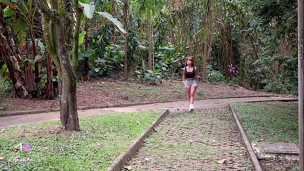 Petite neighbor wants to be fucked by big cock BBC neighbor - Athenea Rose & Brandon Cruz