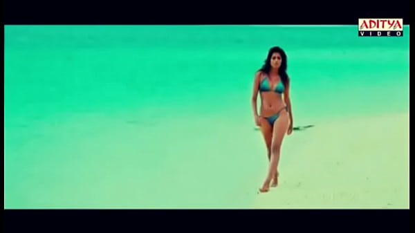 Shraddadas bikini