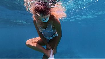 Big Ass Beauty Kayci Kaylani Nude Underwater Diving and Masturbation