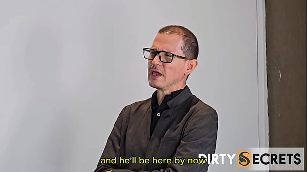 I FUCKED BY AN EMPLOYEE WHO DECEIVED TO BE THE OWNER OF A HOTEL AND WE DISCOVER HIM WITH THE OWNERS
