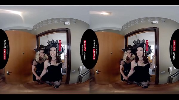 RealityLovers VR - Bitchy Halloween Witches