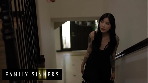 (Goth Charlotte's) Stepbro Proposes An Arrangement So She Won't Get Caught Cheating - Family Sinners