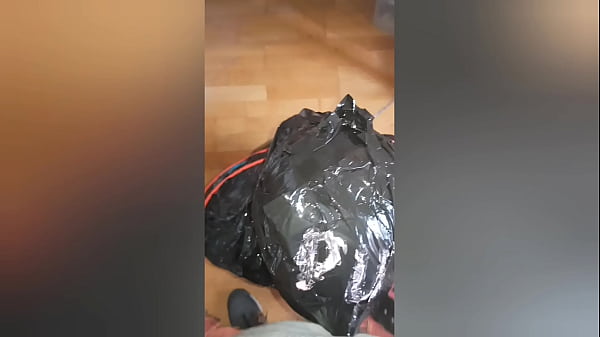 2025 11 08 Larva Sophie mummified and submissive