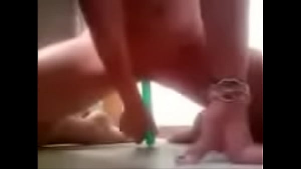 thumb hot slut