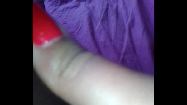 thumb squirting