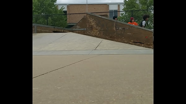 go skate day