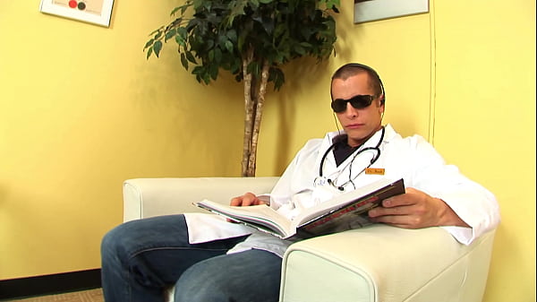 Fayth Deluca Visits The Dr to Have Her Holes Checked