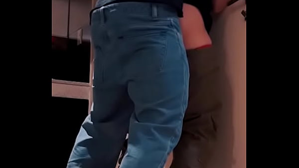 Download Video - compa&ntilde;ero de estudios cachondo me mete su verga cuando la casa queda sola