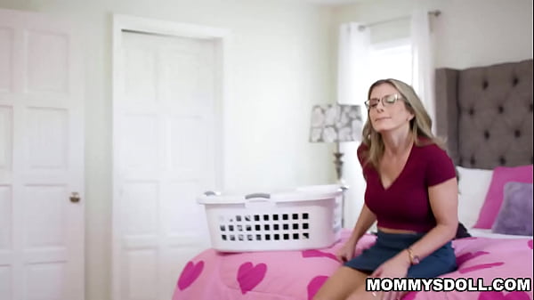 Laney Grey love how stepmom Cory Chase tastes her clit. Cory searches under a sofa but she realizes she's stuck! Laney returns home finding Cory's lower half stuck and starts eagerly eating her pussy