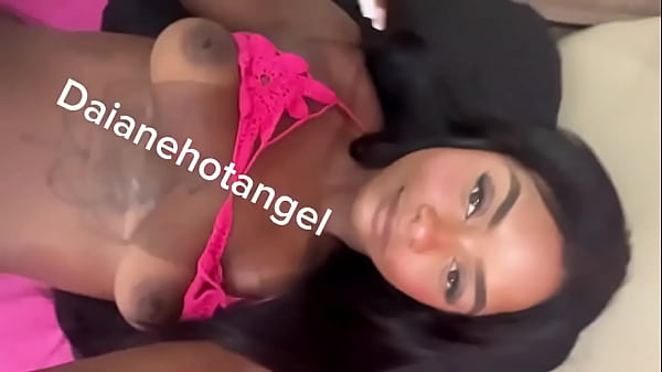 Vem brinca com essa safadinha ?