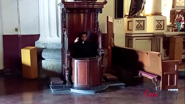 Sor Raymunda - Religious confesses her wet dreams and falls into sin with a priest